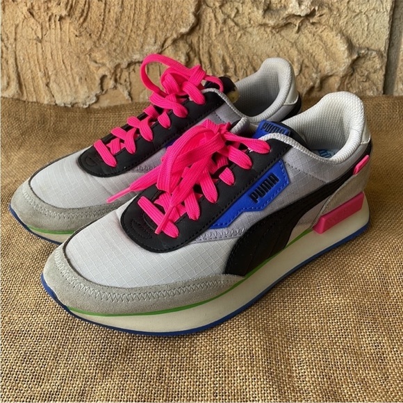 Puma FUTURE RIDER PLAY ON White Gray/Violet 373792-07 Neon Pink Size 7.5 - Picture 16 of 16